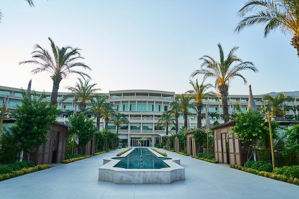 Dubai Family Hotel